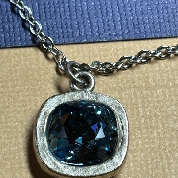 Sabika-Inspired Necklace -NWT - Picture 3 of 7